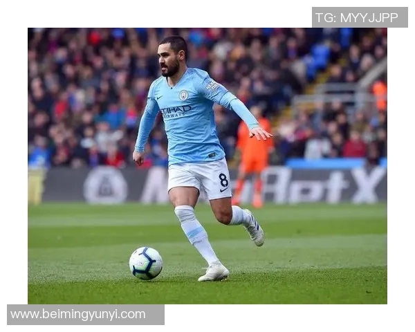 京多安领衔球队新篇章展望未来足球生涯与个人成就的辉煌旅程